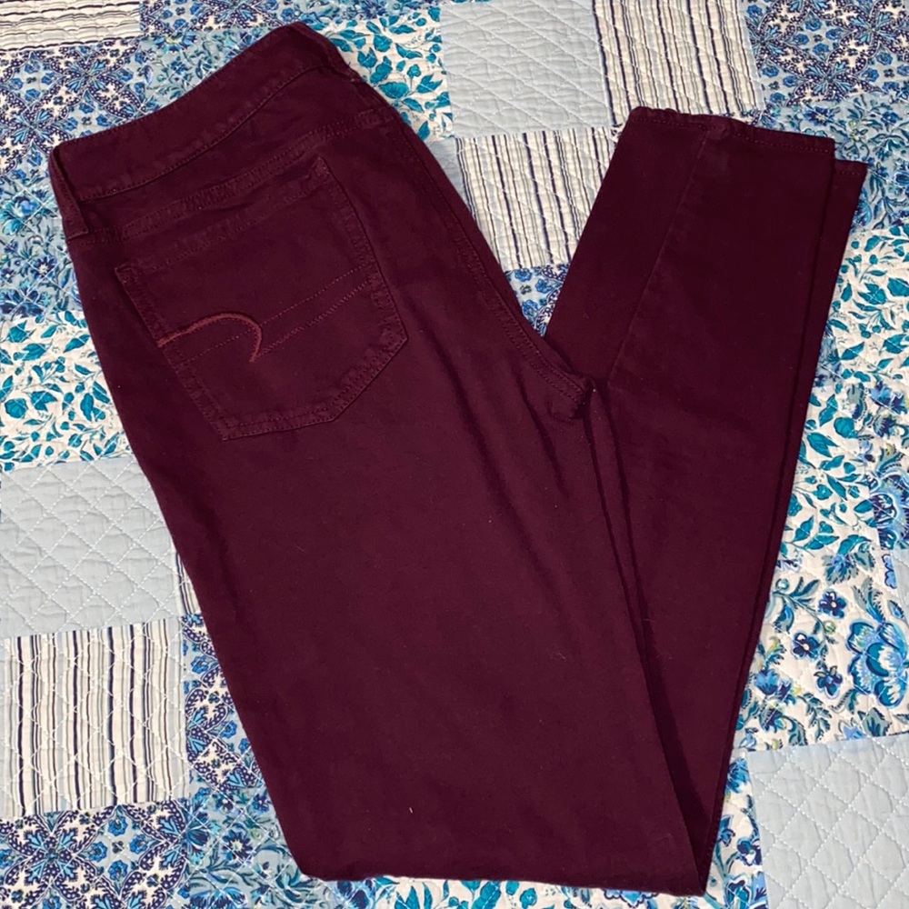 American Eagle Outfitters Skinny Pants in Deep Burgundy